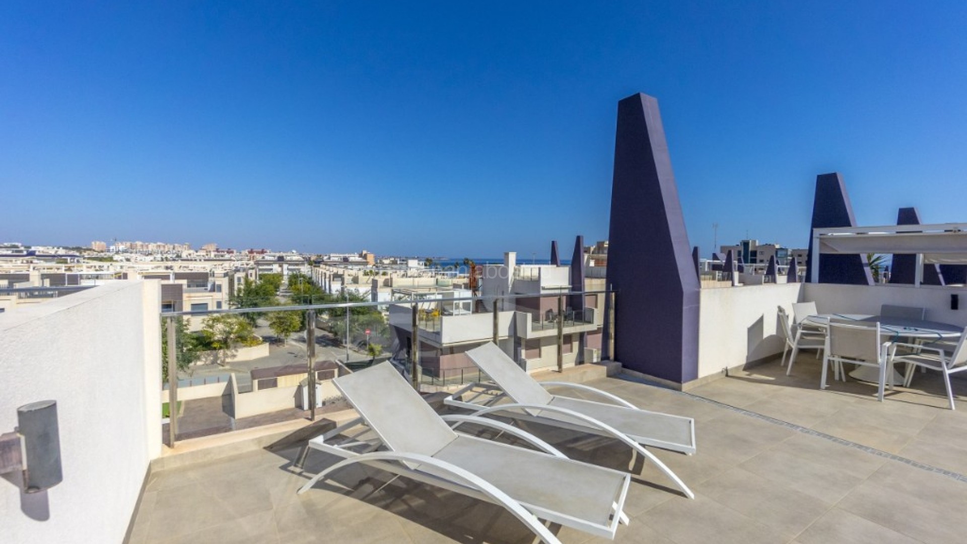 Resale - Apartment -
Mil Palmeras