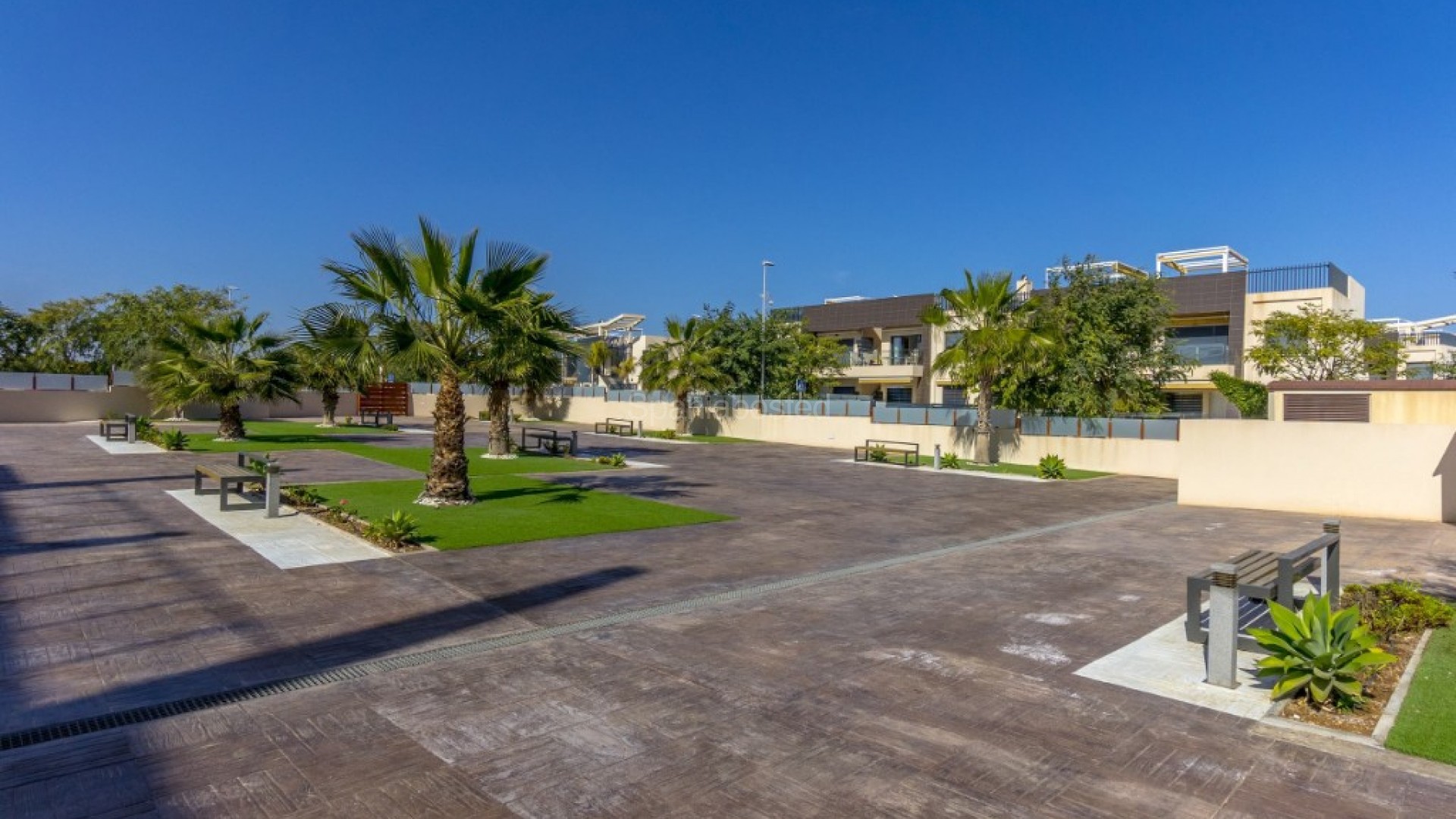 Resale - Apartment -
Mil Palmeras