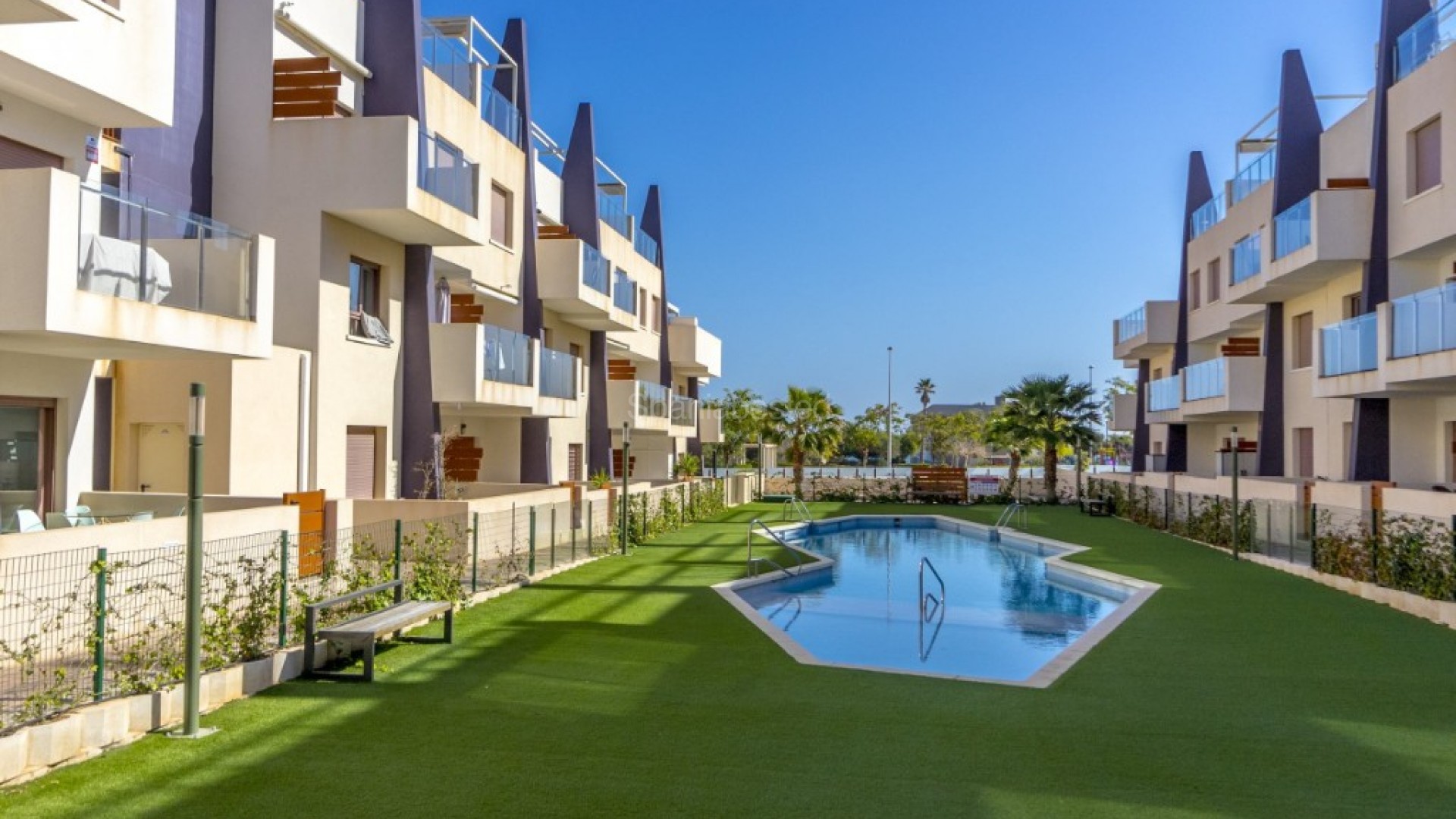 Resale - Apartment -
Mil Palmeras