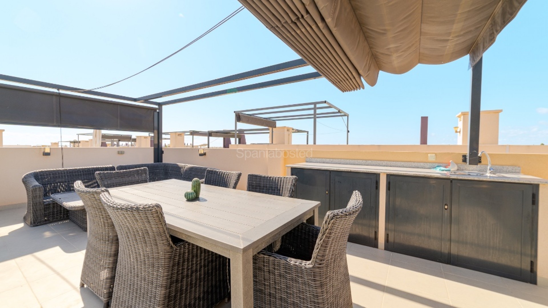 Resale - Apartment -
Mil Palmeras