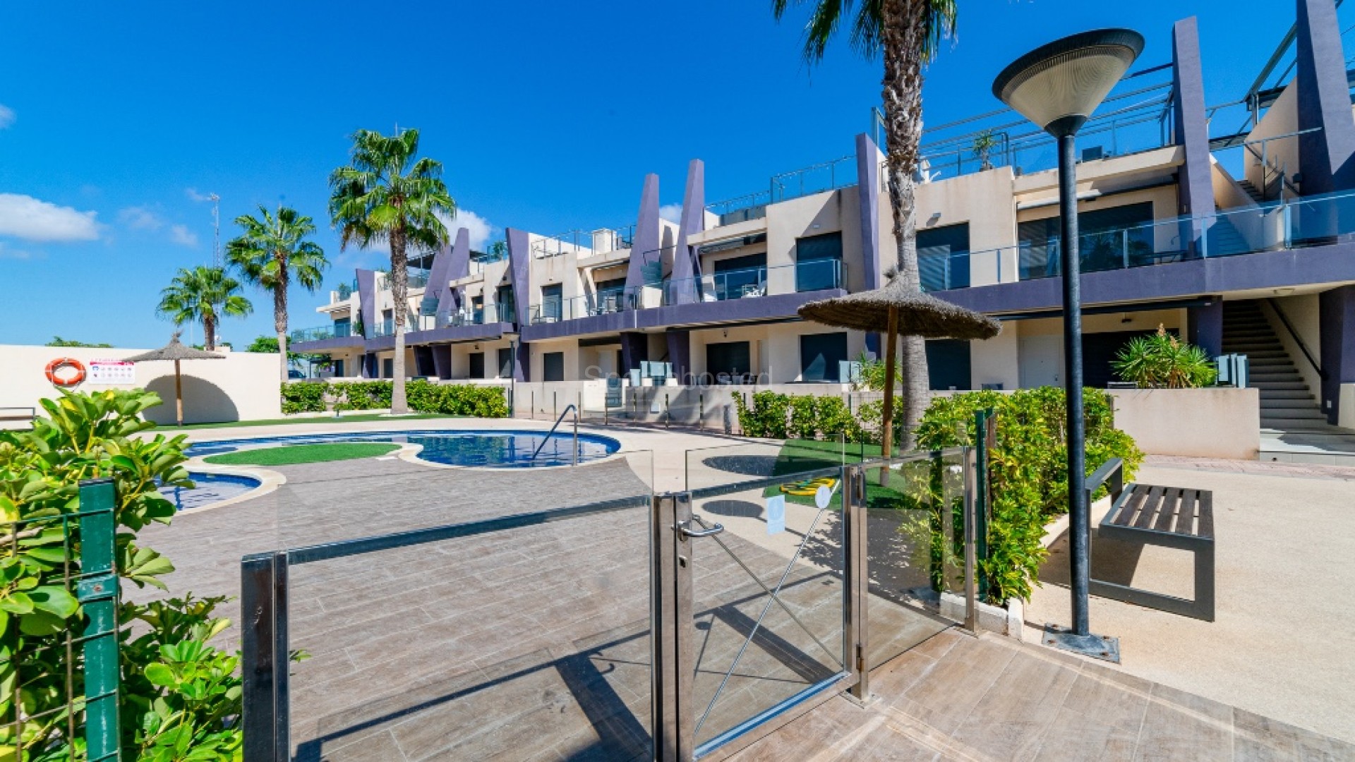 Resale - Apartment -
Mil Palmeras