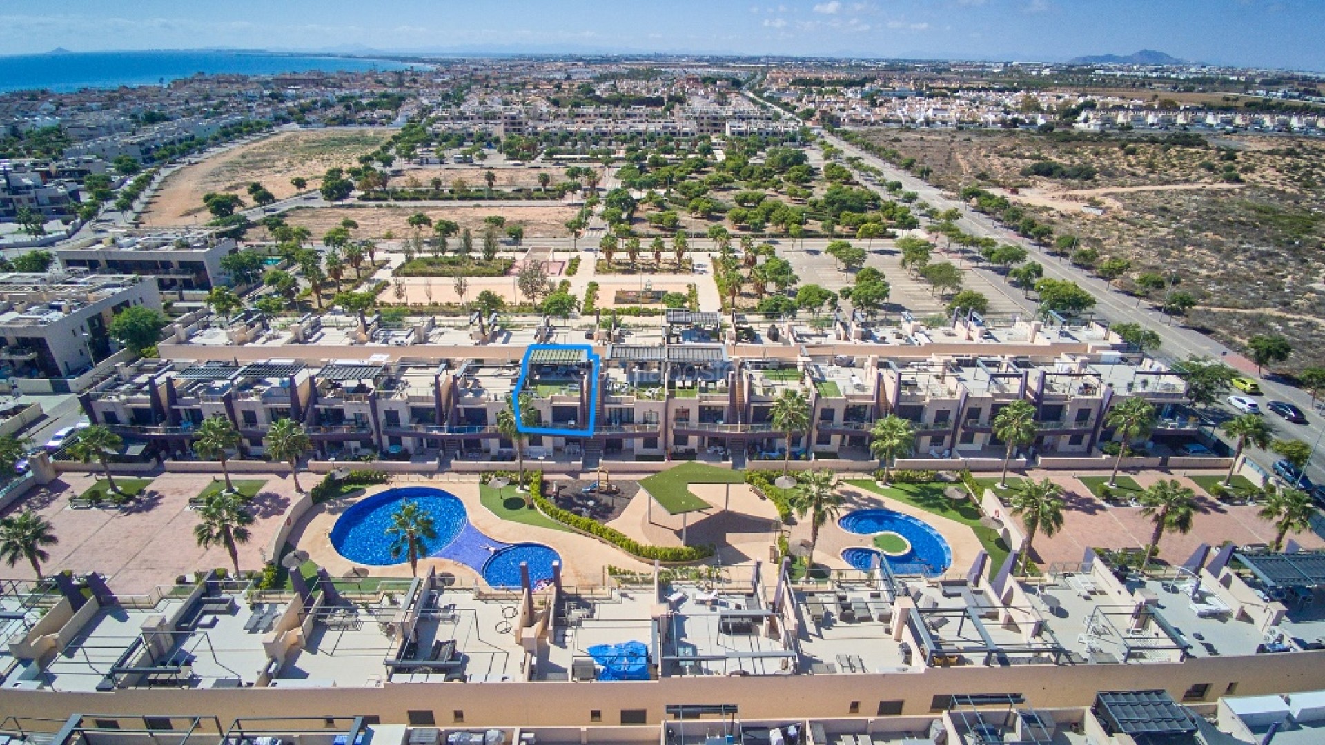 Resale - Apartment -
Mil Palmeras