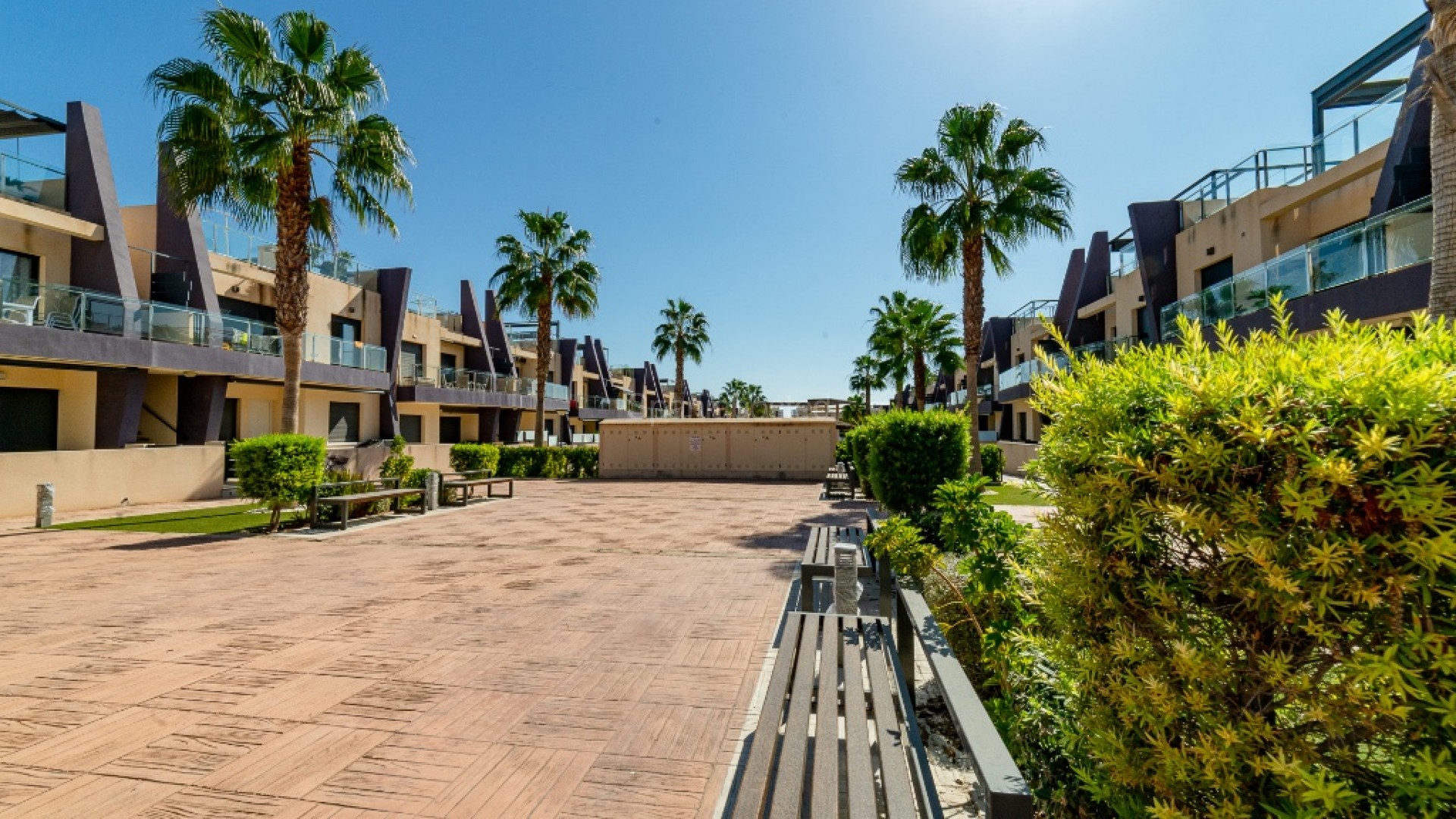 Resale - Apartment -
Mil Palmeras