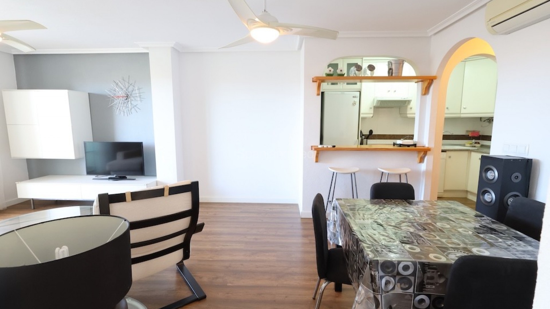 Resale - Apartment -
Mil Palmeras