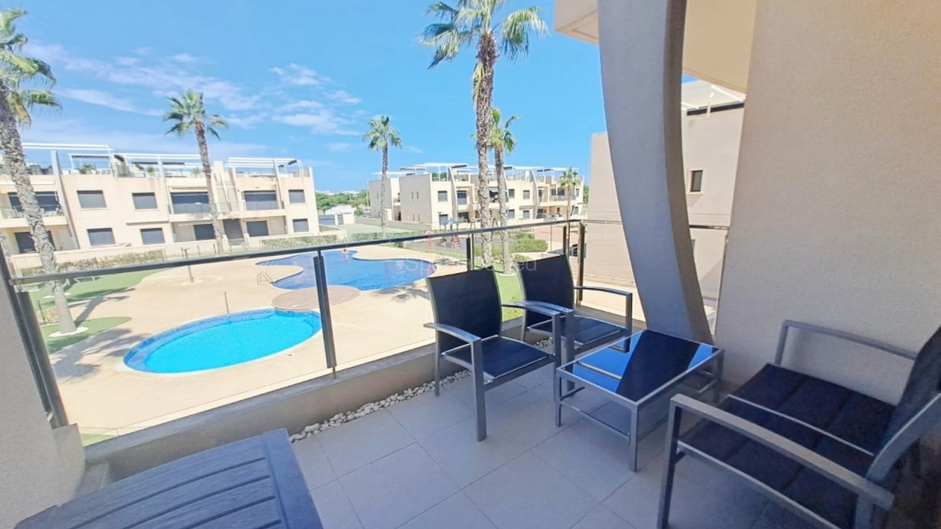Resale - Apartment -
Mil Palmeras