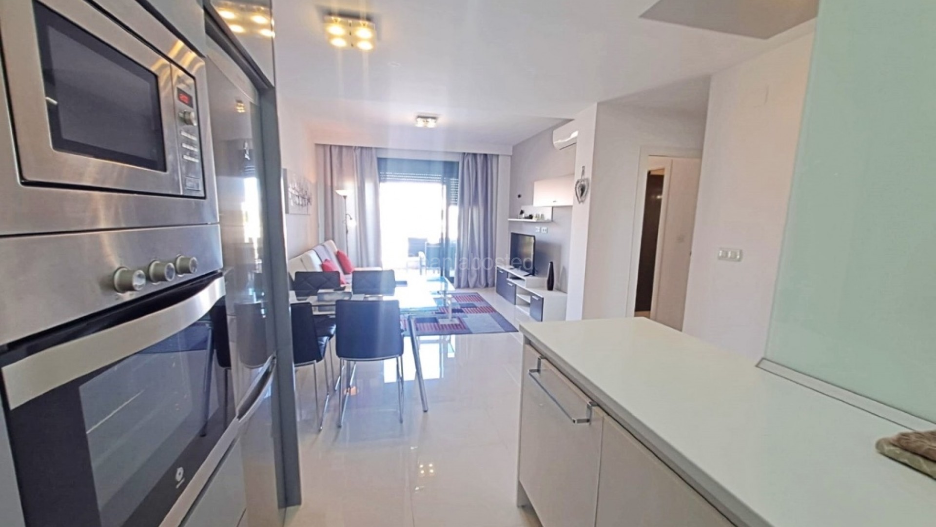 Resale - Apartment -
Mil Palmeras