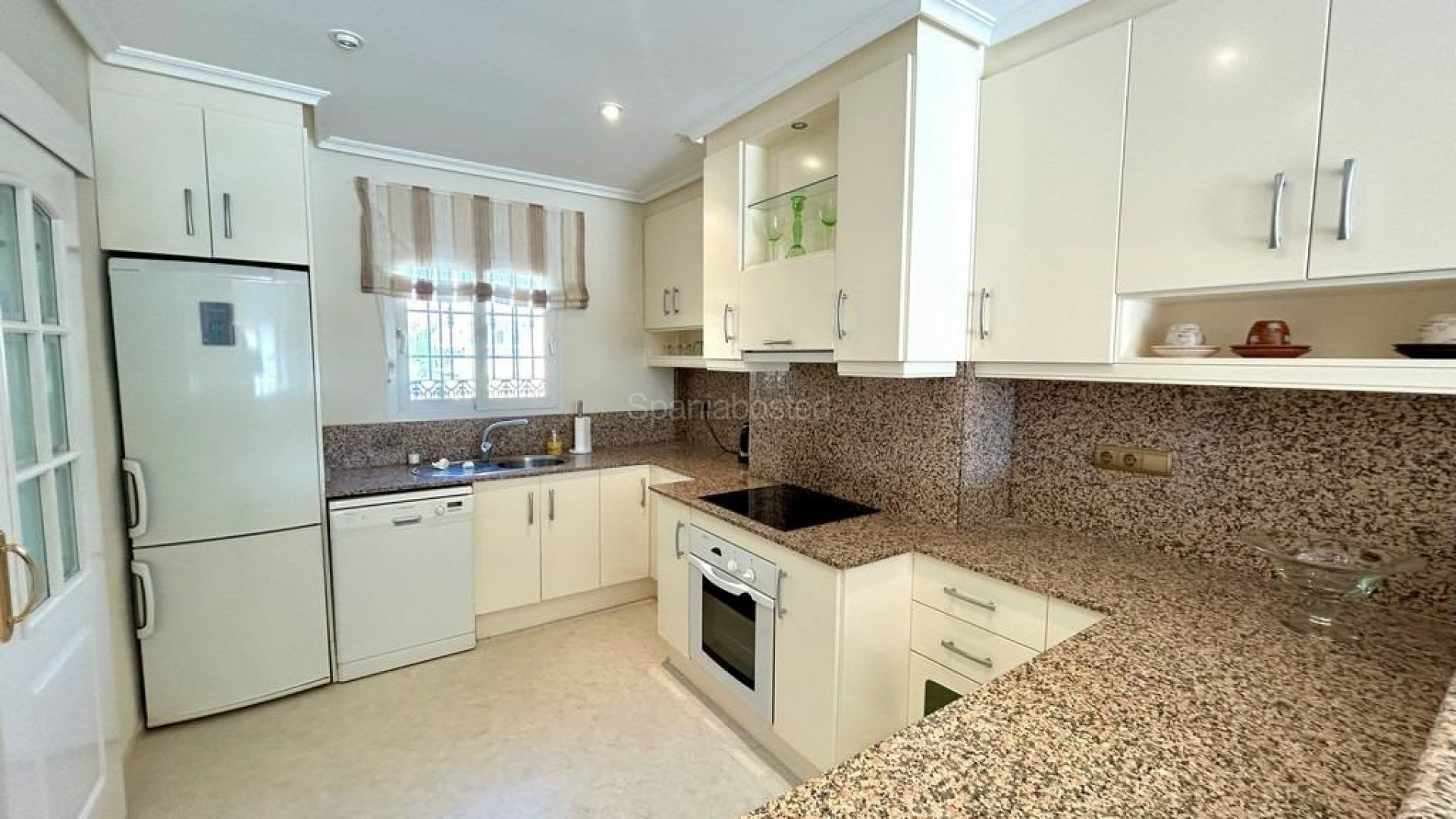 Resale - Apartment -
Orihuela Costa - Aguamarina