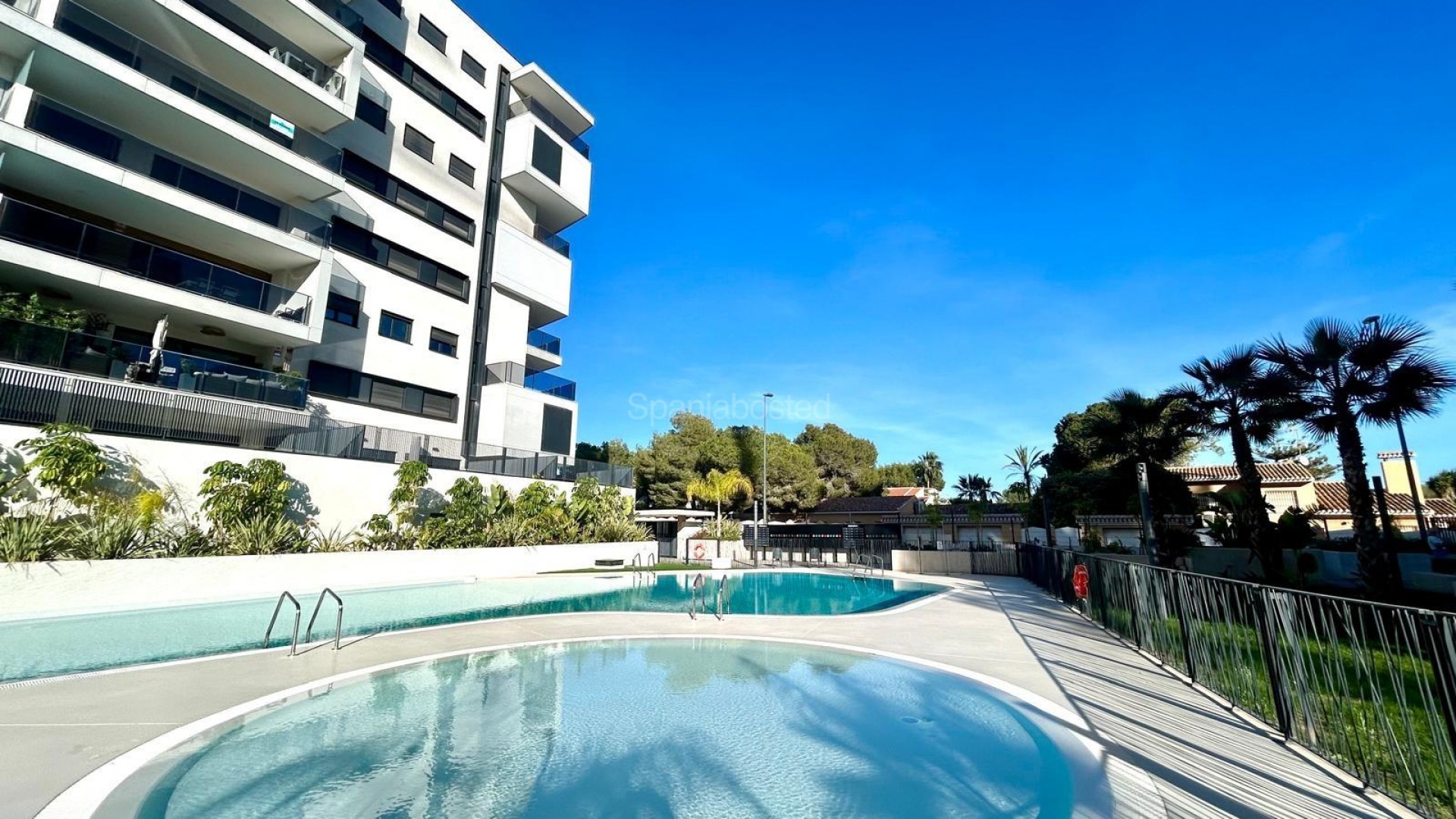 Resale - Apartment -
Orihuela Costa - Altos de Campoamor