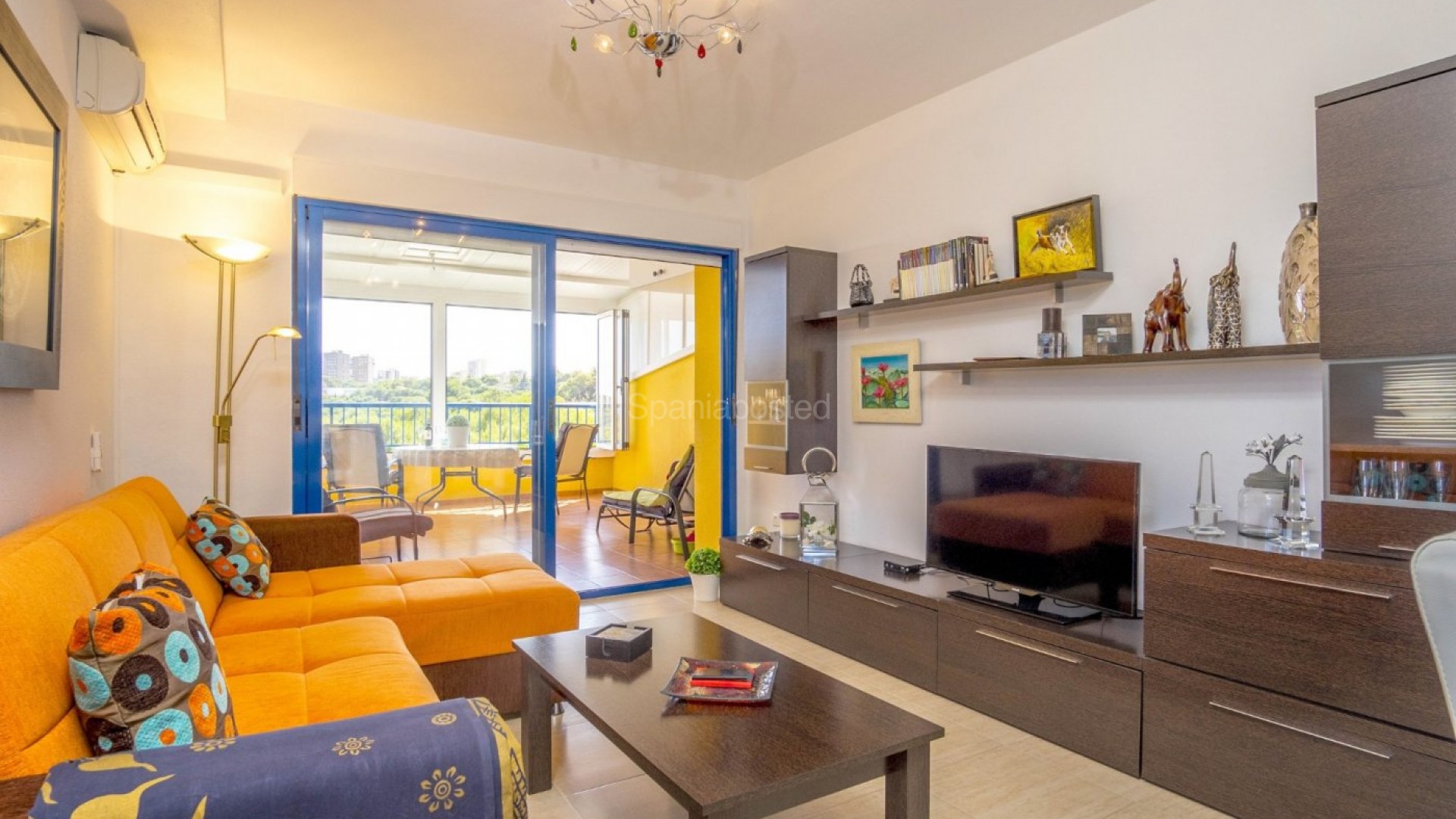 Resale - Apartment -
Orihuela Costa - Campoamor