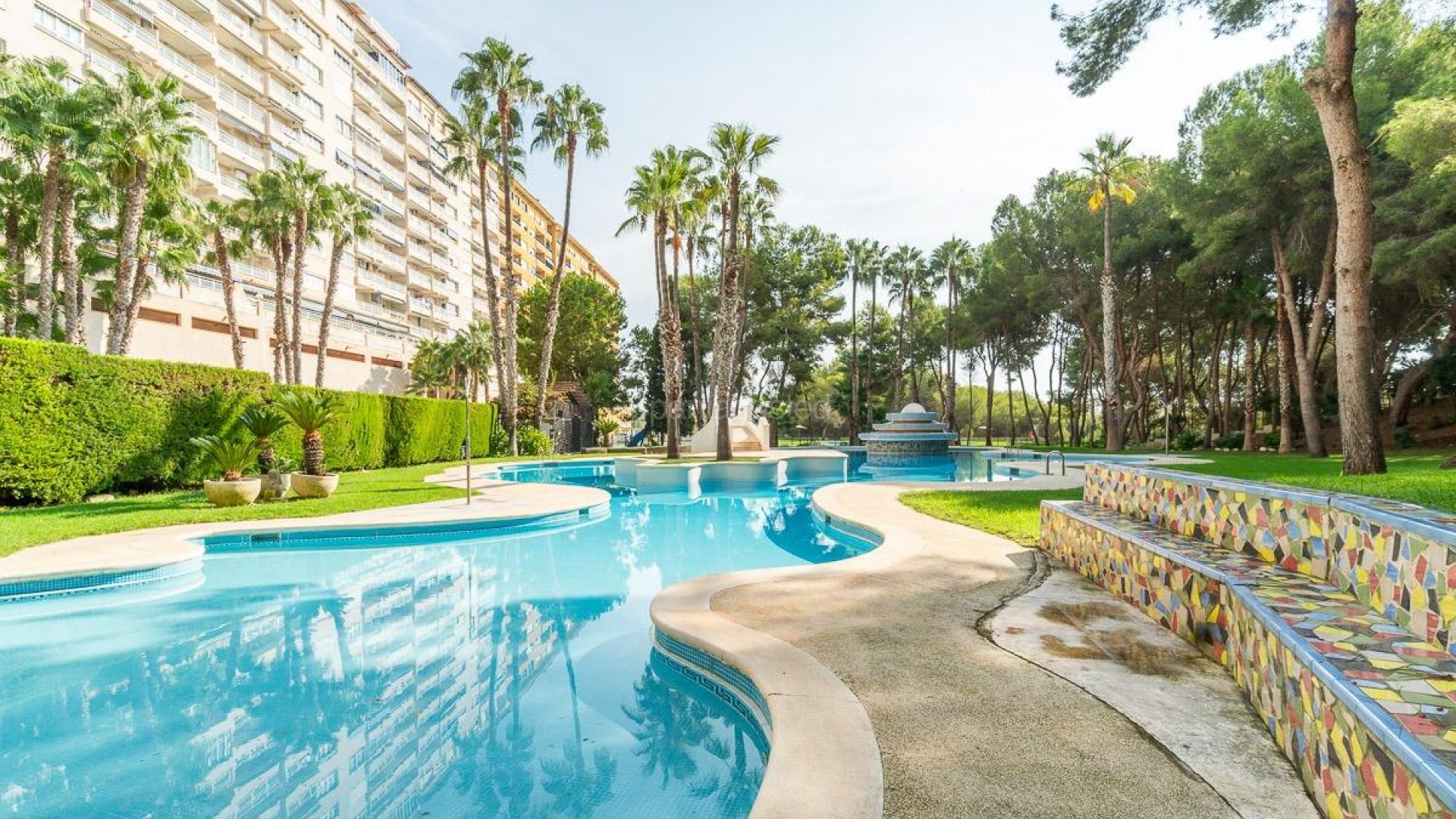 Resale - Apartment -
Orihuela Costa - Campoamor