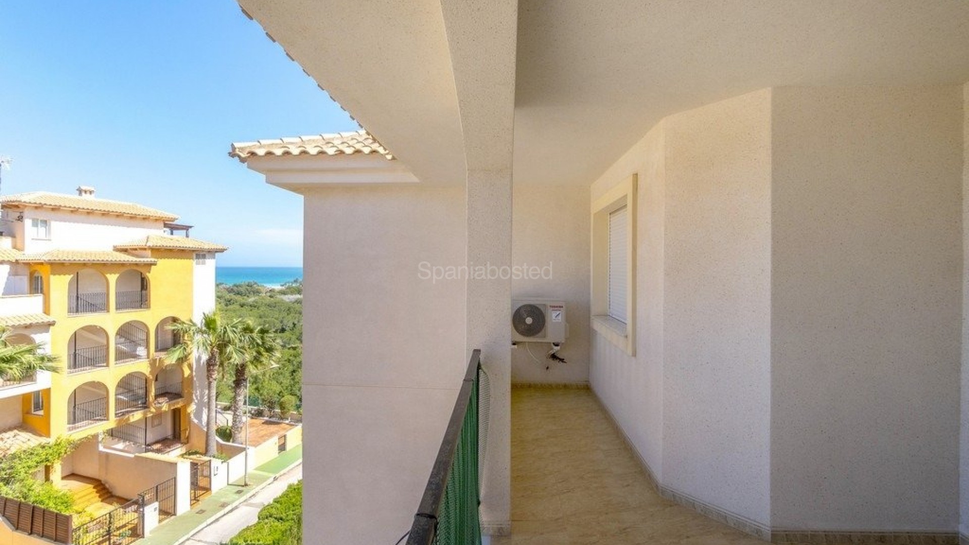 Resale - Apartment -
Orihuela Costa - Campoamor