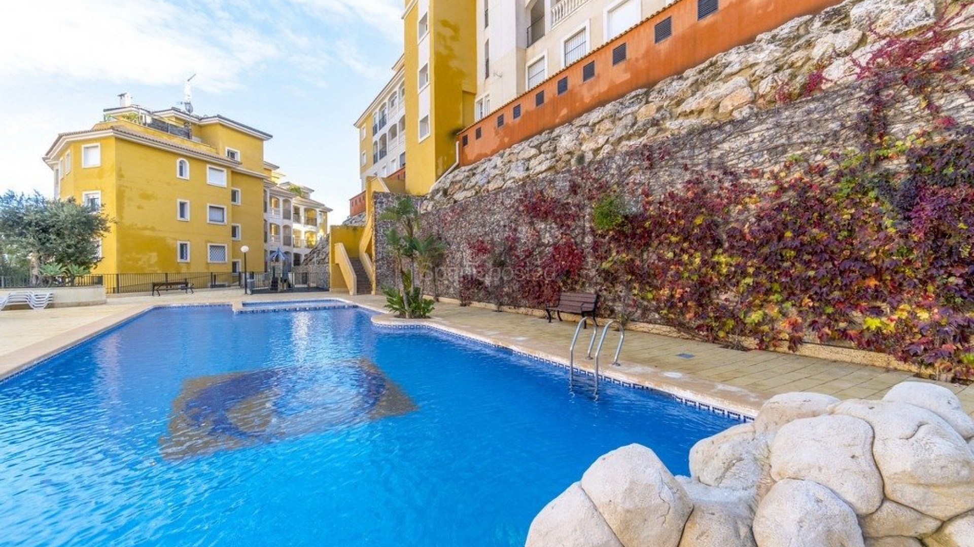 Resale - Apartment -
Orihuela Costa - Campoamor