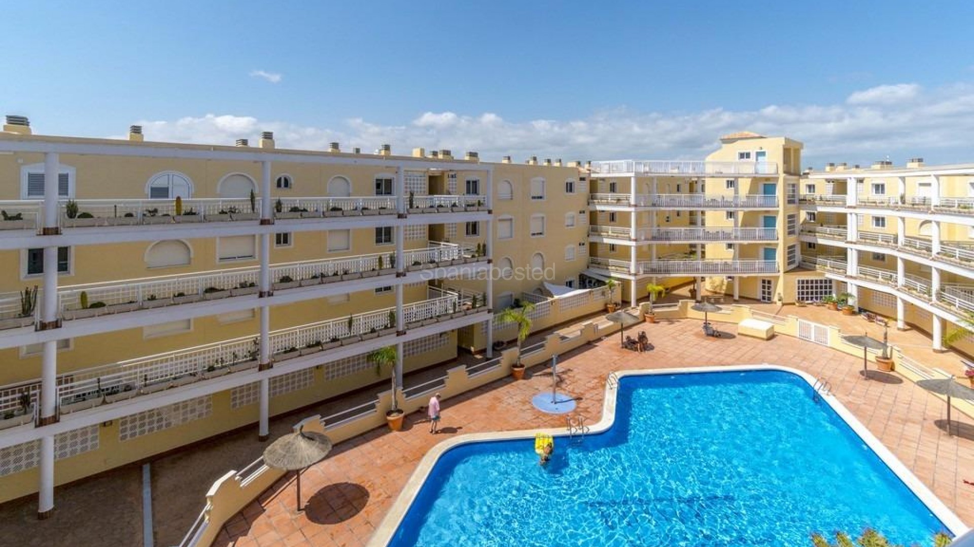 Resale - Apartment -
Orihuela Costa - Campoamor