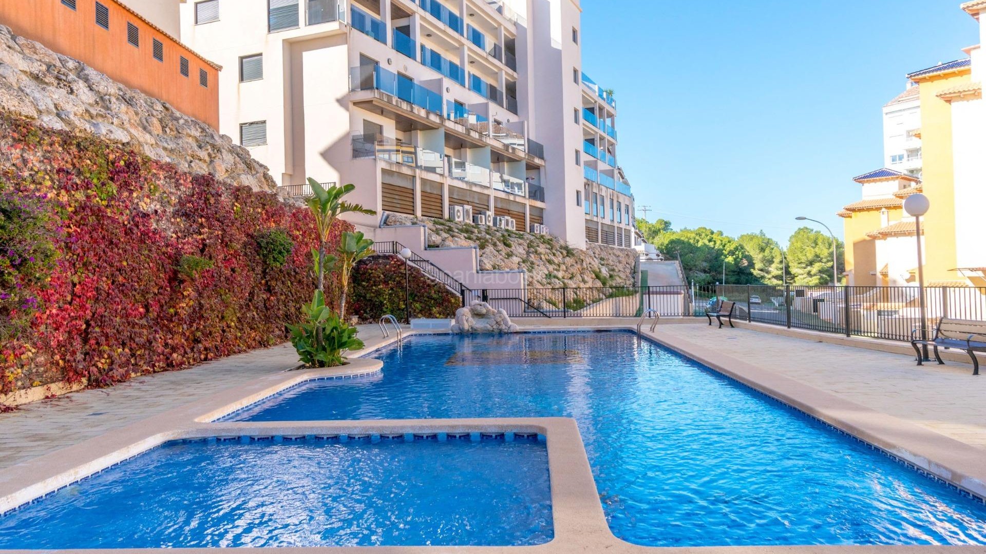 Resale - Apartment -
Orihuela Costa - Campoamor