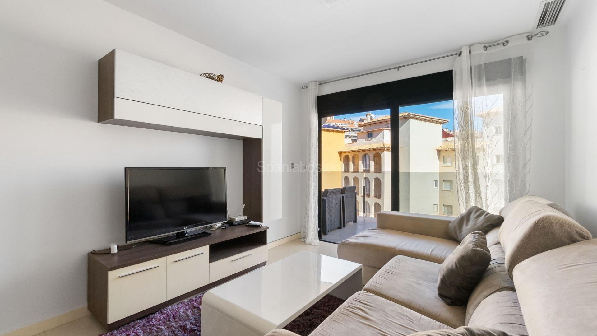 Resale - Apartment -
Orihuela Costa - Campoamor