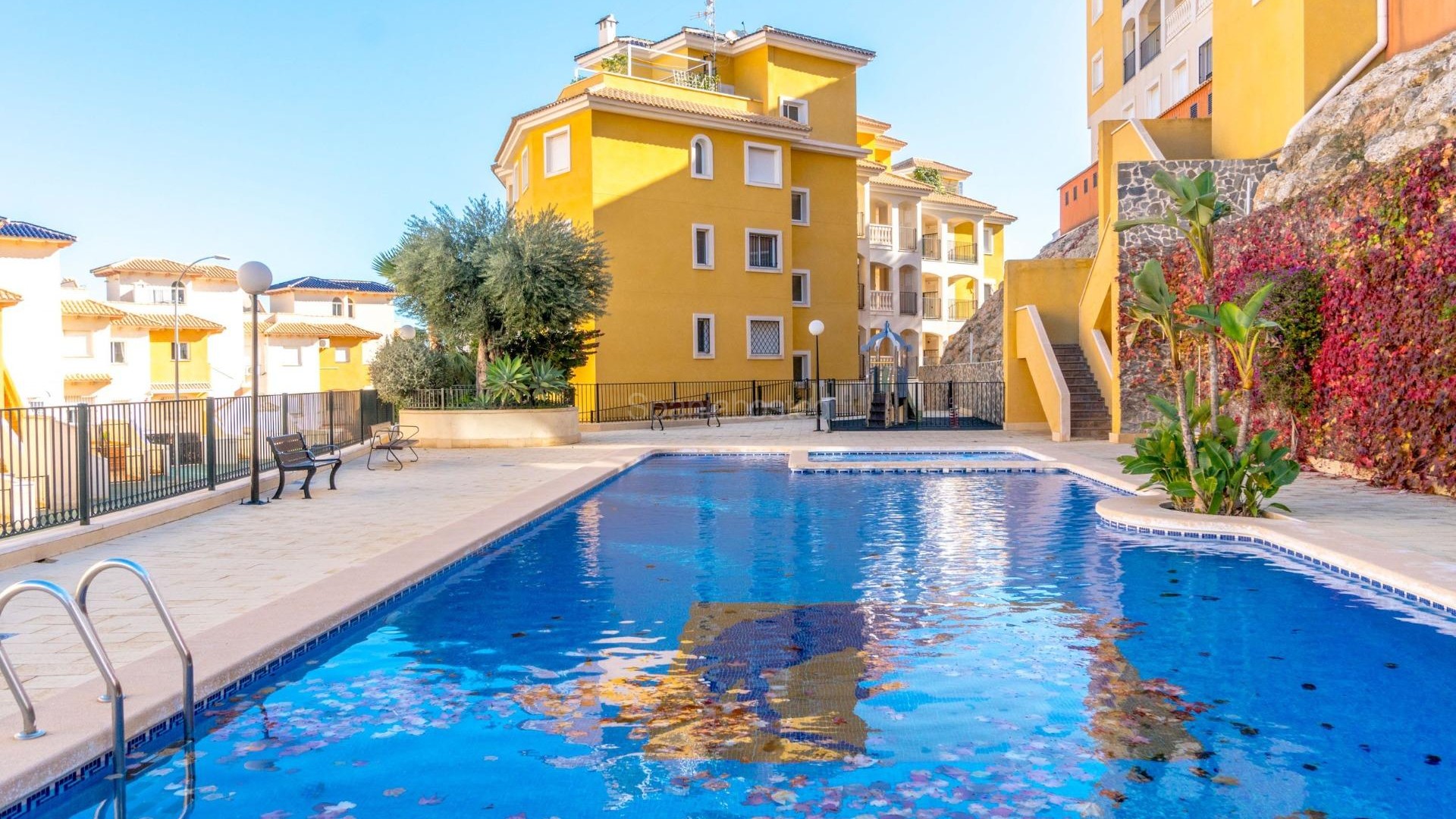 Resale - Apartment -
Orihuela Costa - Campoamor