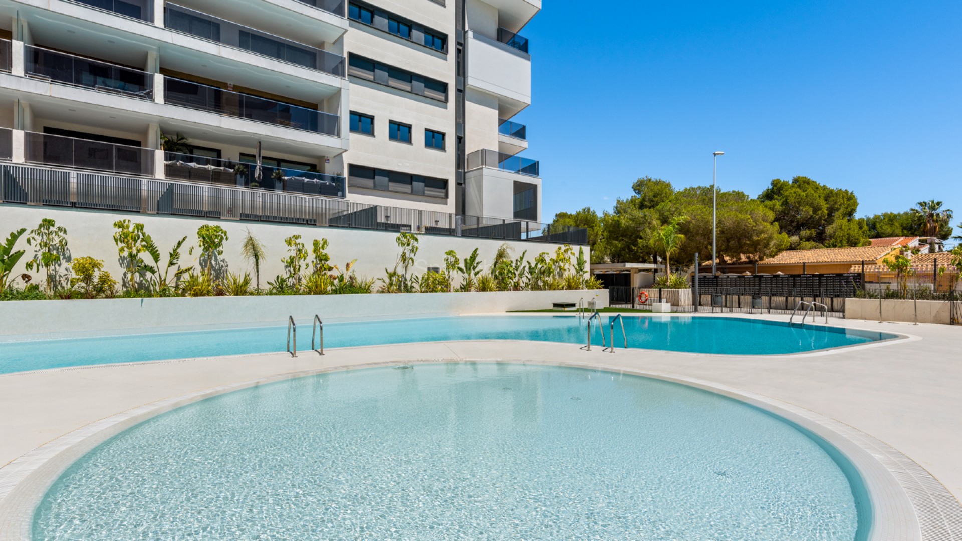 Resale - Apartment -
Orihuela Costa - Campoamor