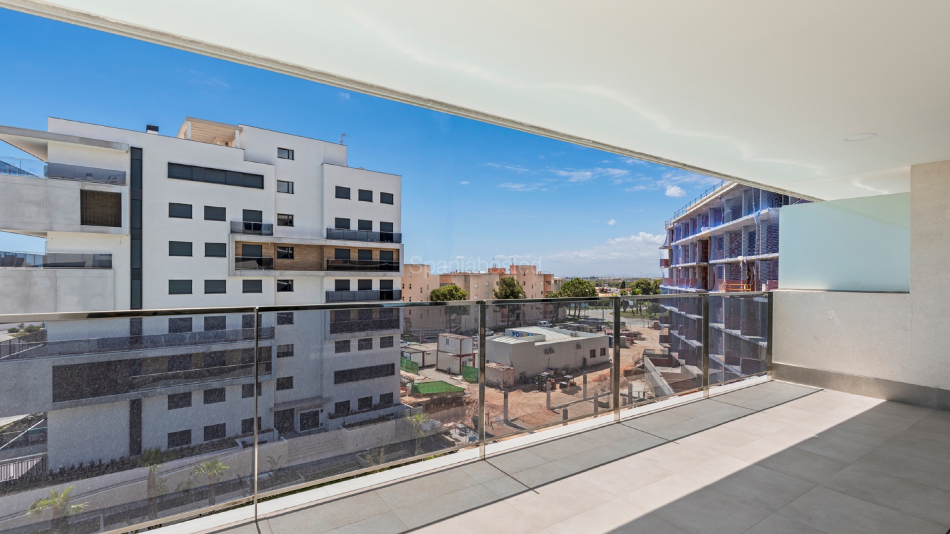 Resale - Apartment -
Orihuela Costa - Campoamor