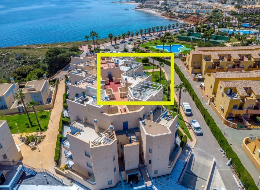Resale - Apartment -
Orihuela Costa - Campoamor