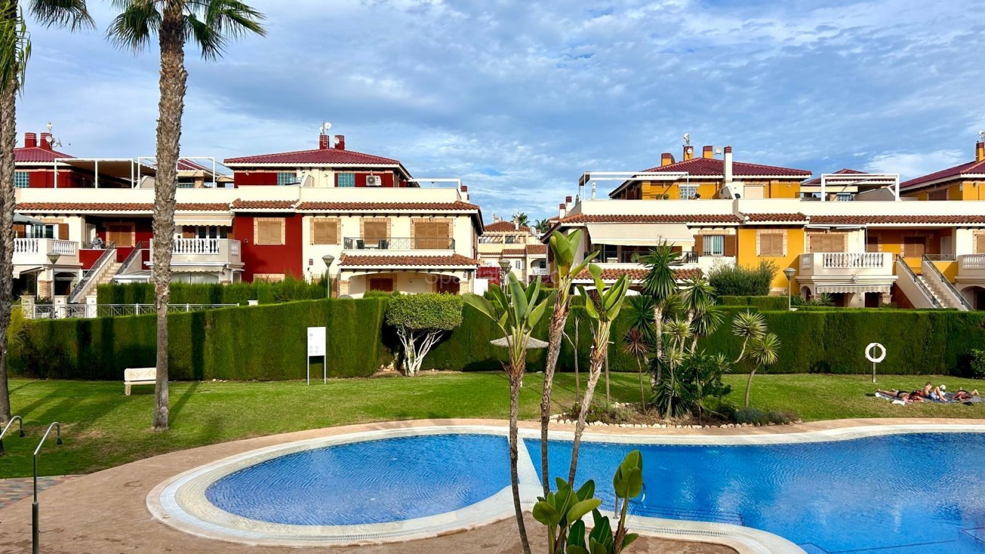 Resale - Apartment -
Orihuela Costa - La Zenia