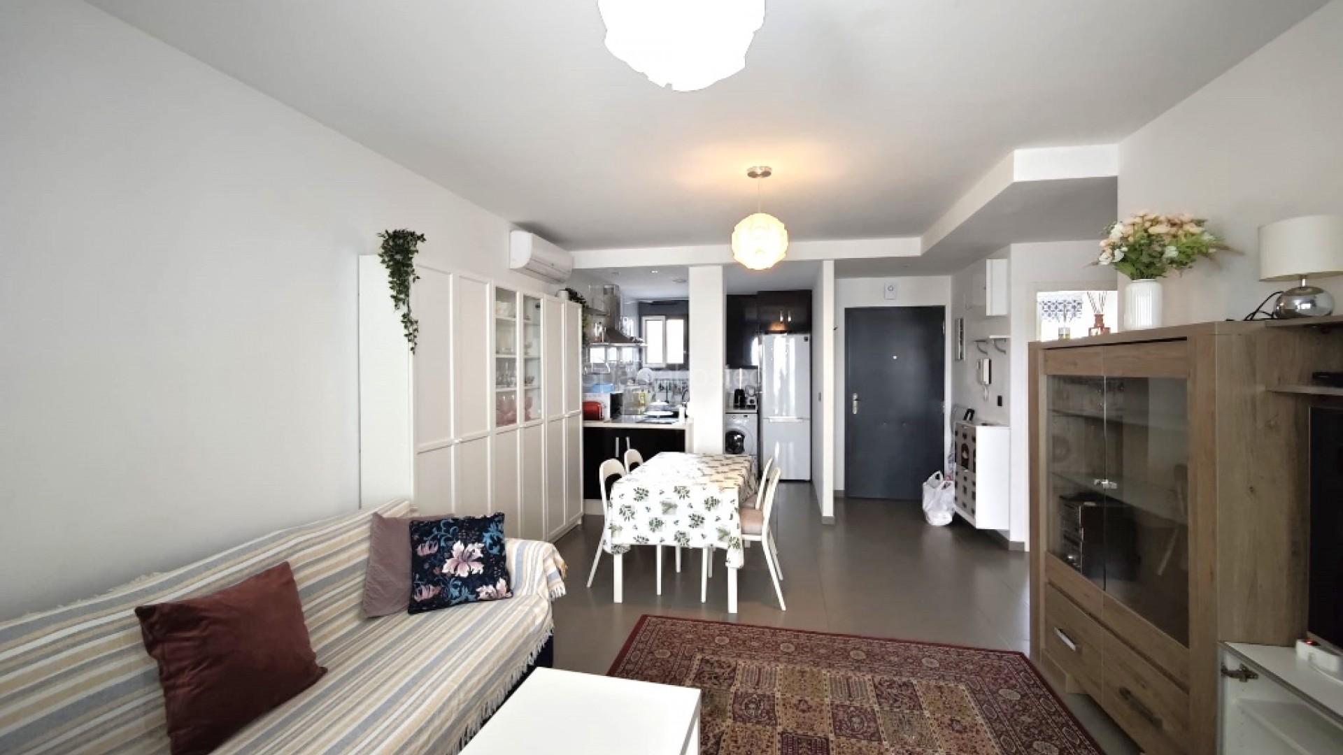 Resale - Apartment -
Orihuela Costa - La Zenia