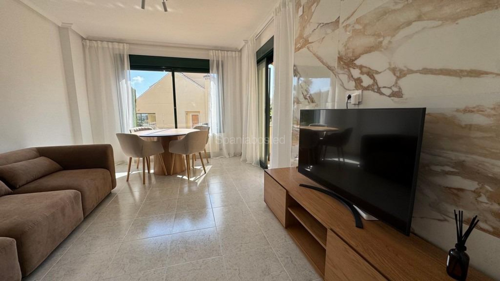 Resale - Apartment -
Orihuela Costa - Las Filipinas