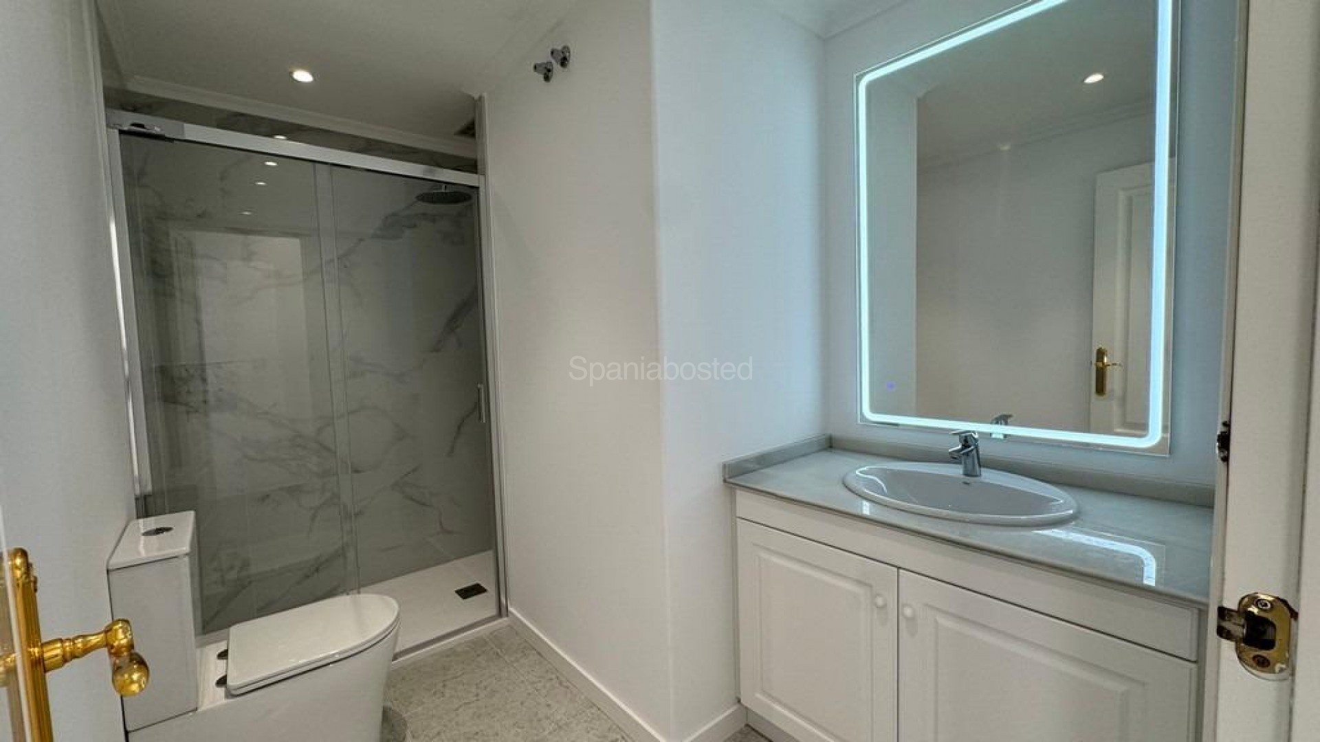 Resale - Apartment -
Orihuela Costa - Las Filipinas