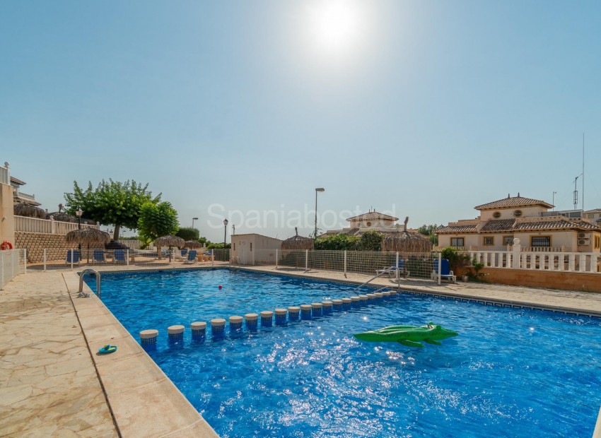 Resale - Apartment -
Orihuela Costa - Lomas de Cabo Roig-Los Dolses