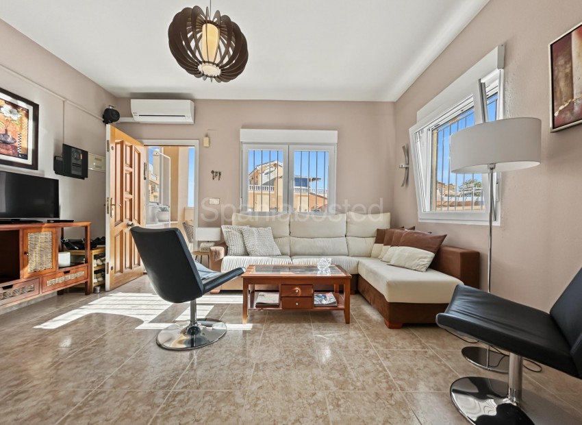 Resale - Apartment -
Orihuela Costa - Lomas de Don Juan