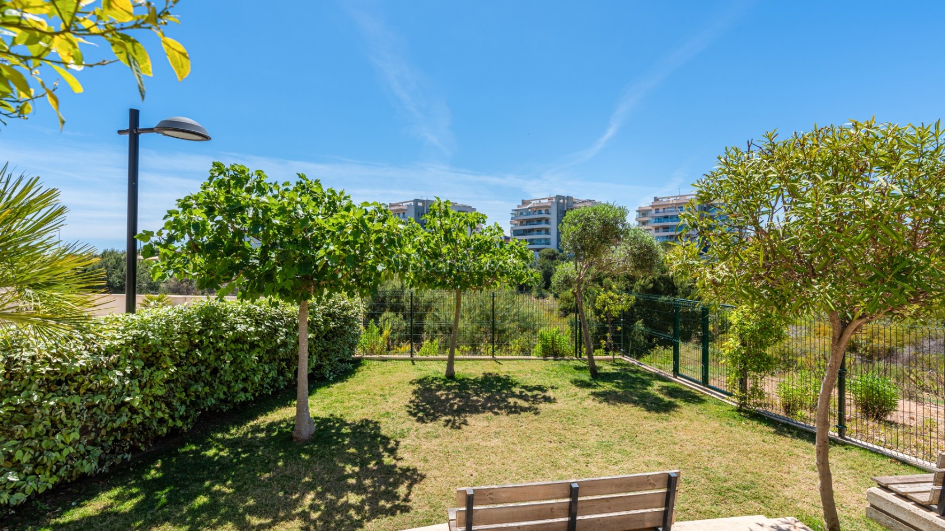 Resale - Apartment -
Orihuela Costa - Los Dolses