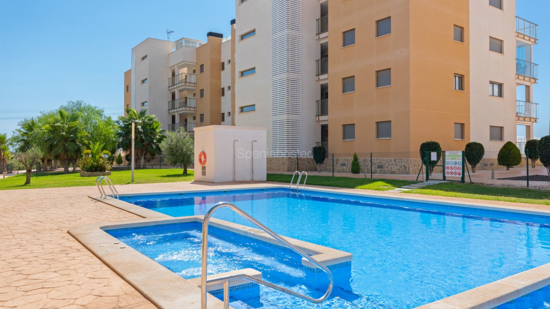 Resale - Apartment -
Orihuela Costa - Los Dolses