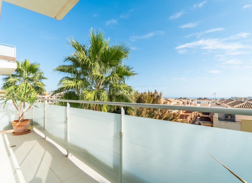 Resale - Apartment -
Orihuela Costa - Los Dolses