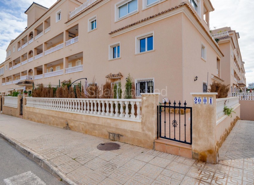 Resale - Apartment -
Orihuela-Costa - Los dolses