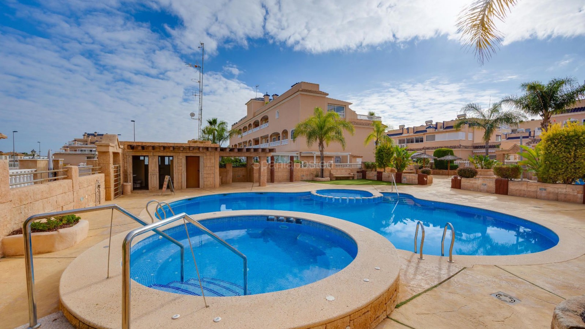 Resale - Apartment -
Orihuela-Costa - Los dolses