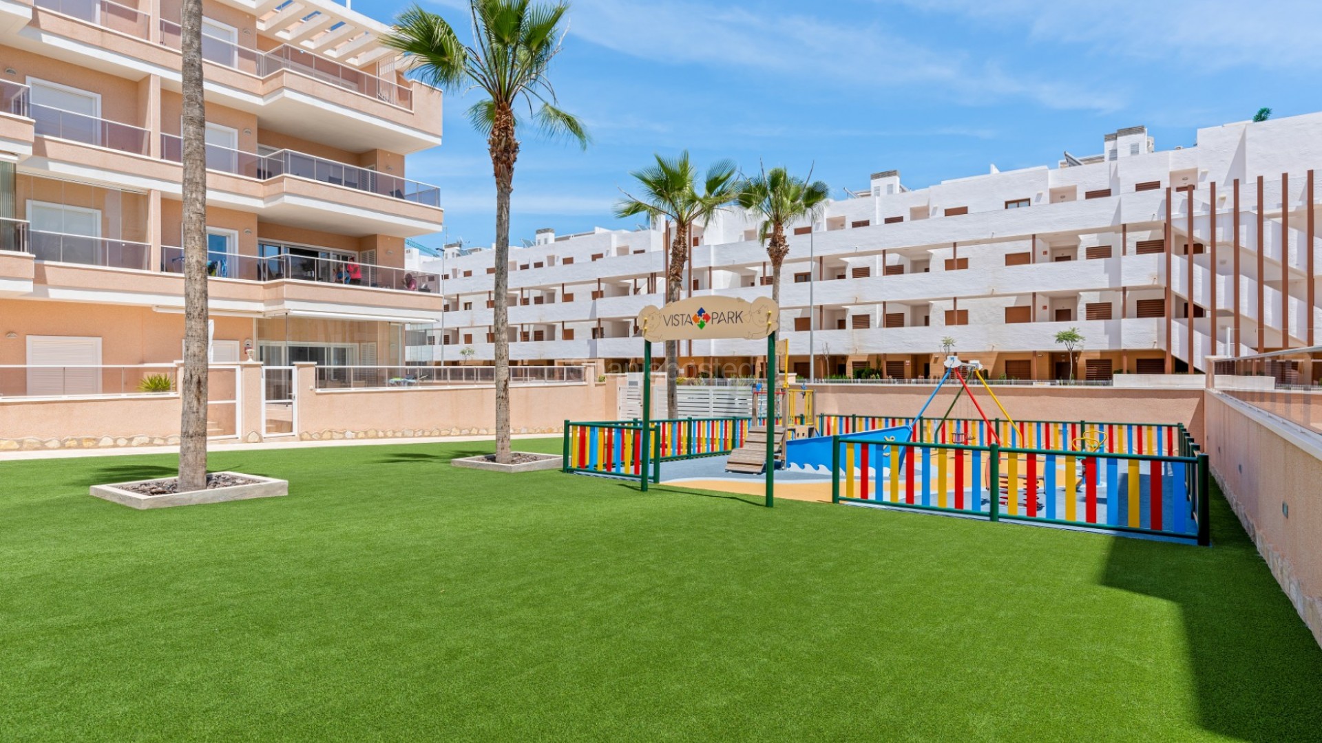 Resale - Apartment -
Orihuela Costa - Los Dolses