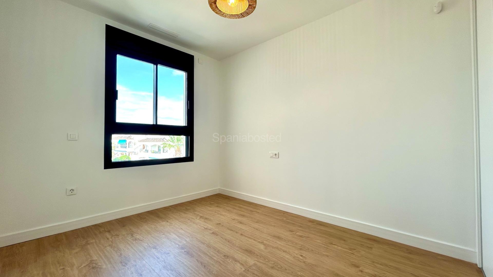 Resale - Apartment -
Orihuela Costa - PAU 8