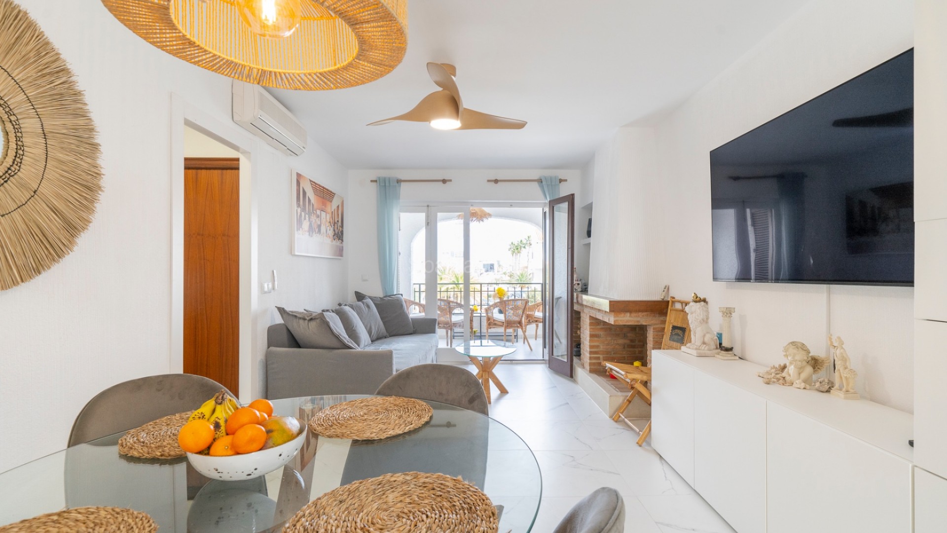 Resale - Apartment -
Orihuela Costa - Playa Flamenca