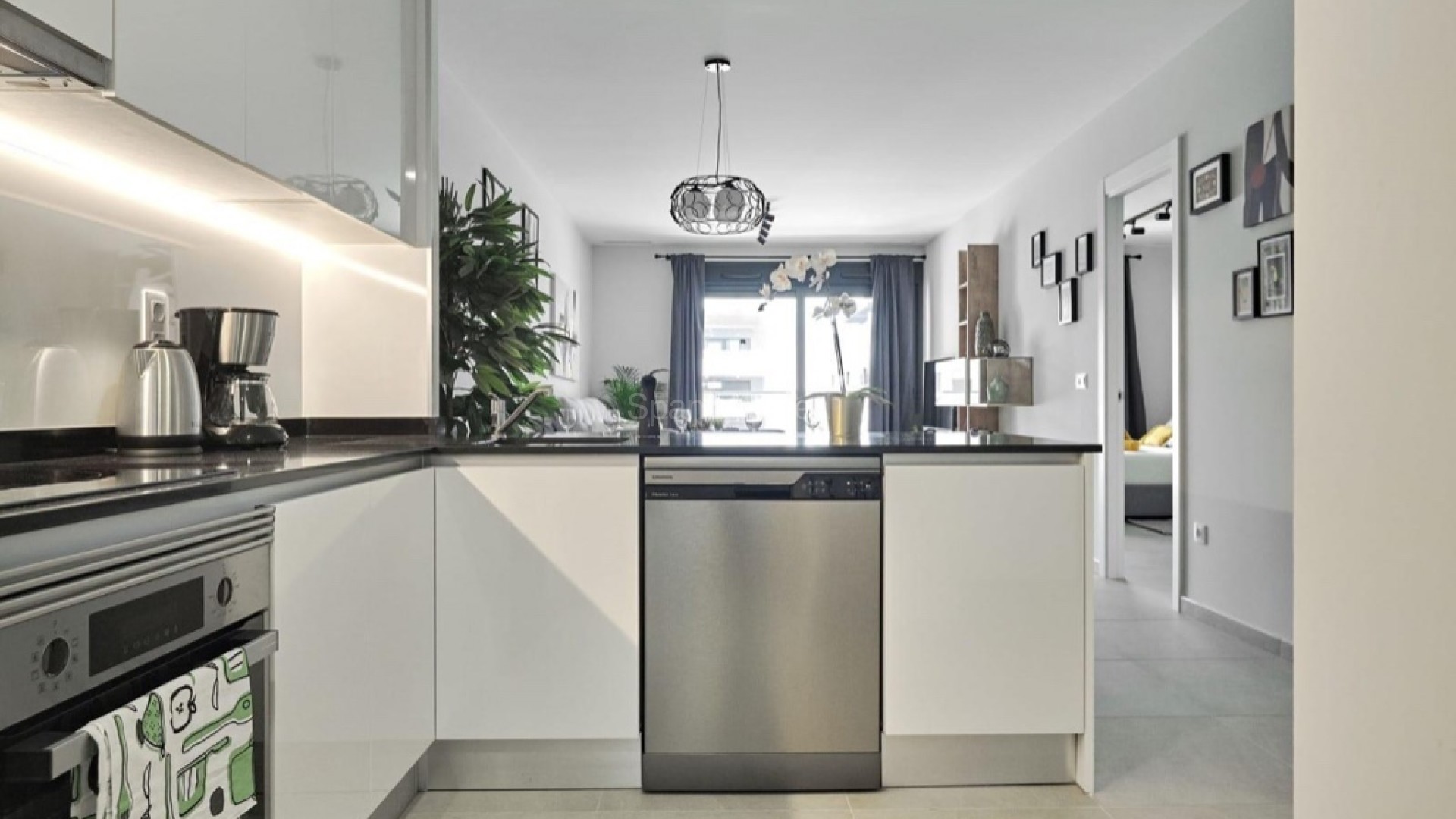 Resale - Apartment -
Orihuela Costa - Playa Flamenca