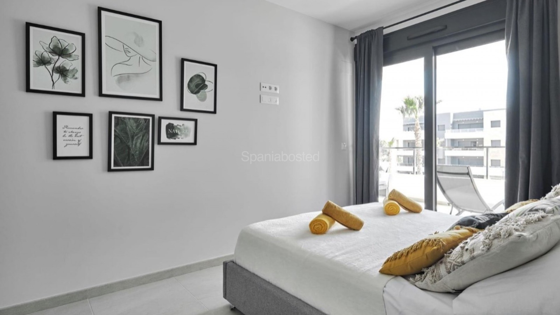 Resale - Apartment -
Orihuela Costa - Playa Flamenca