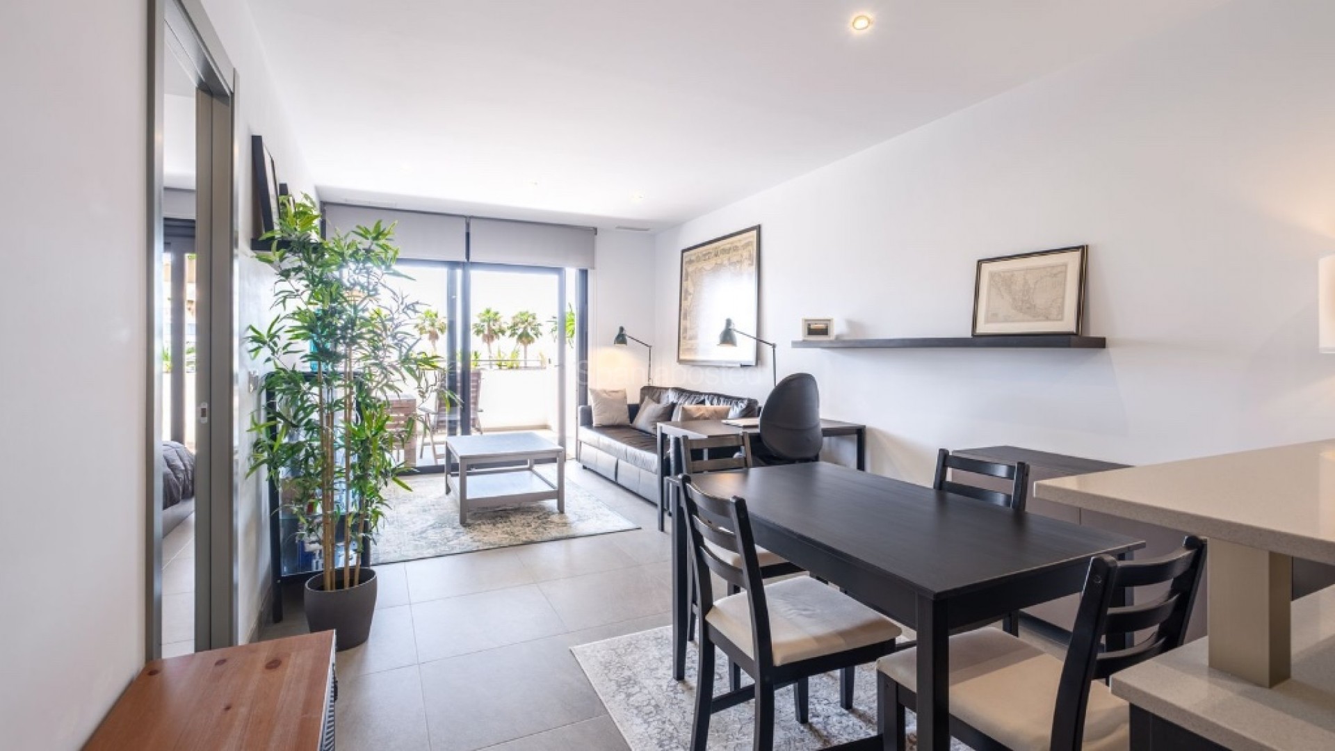 Resale - Apartment -
Orihuela Costa - Playa Flamenca