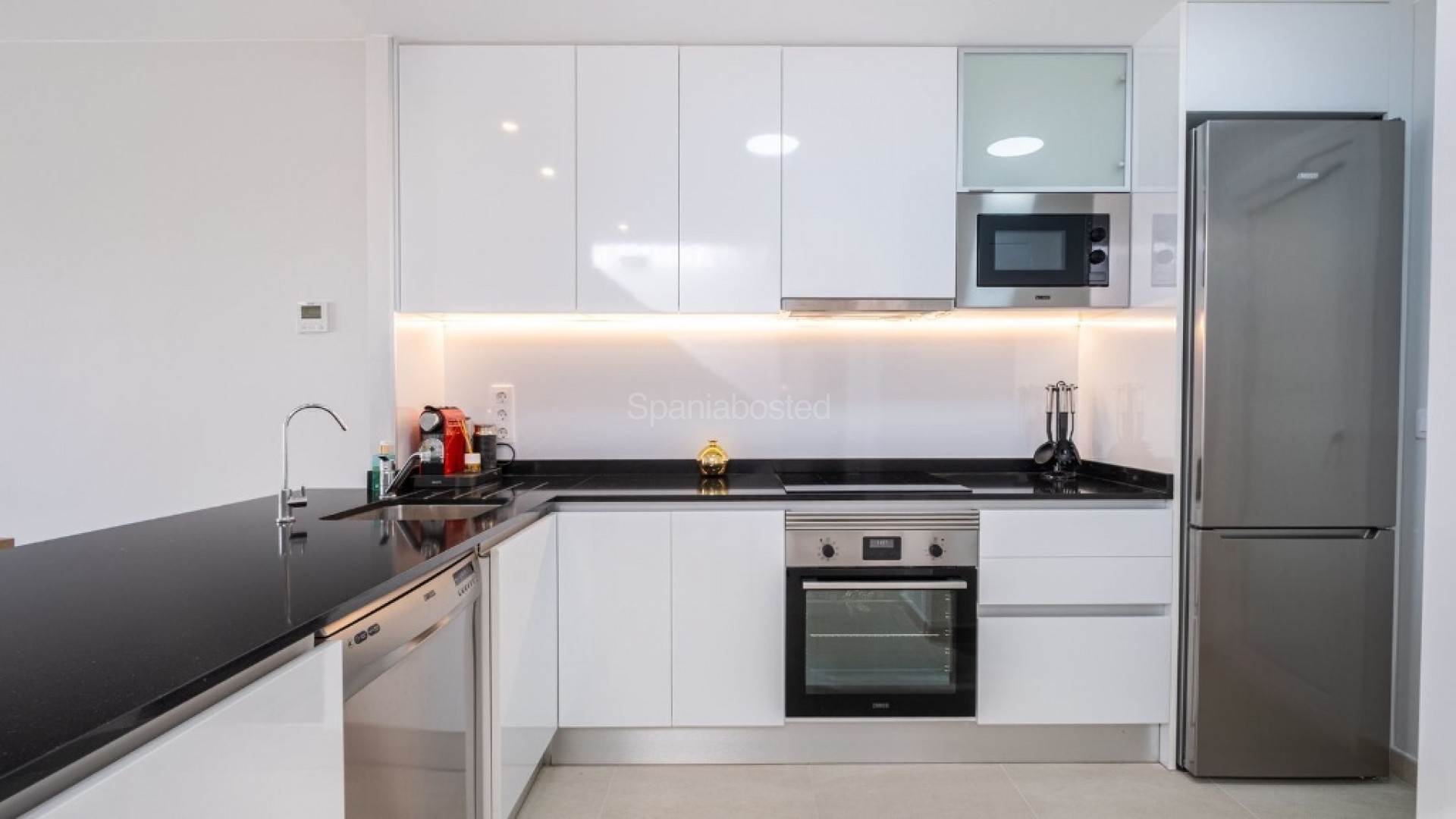 Resale - Apartment -
Orihuela Costa - Playa Flamenca