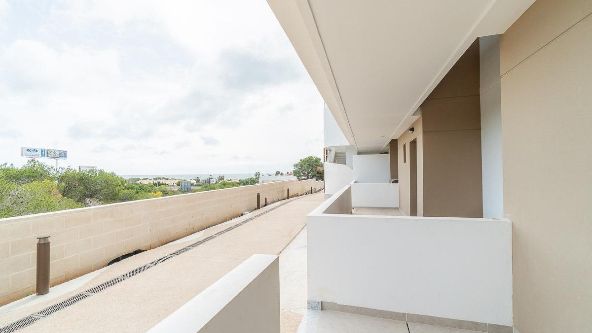 Resale - Apartment -
Orihuela Costa - Playa Flamenca