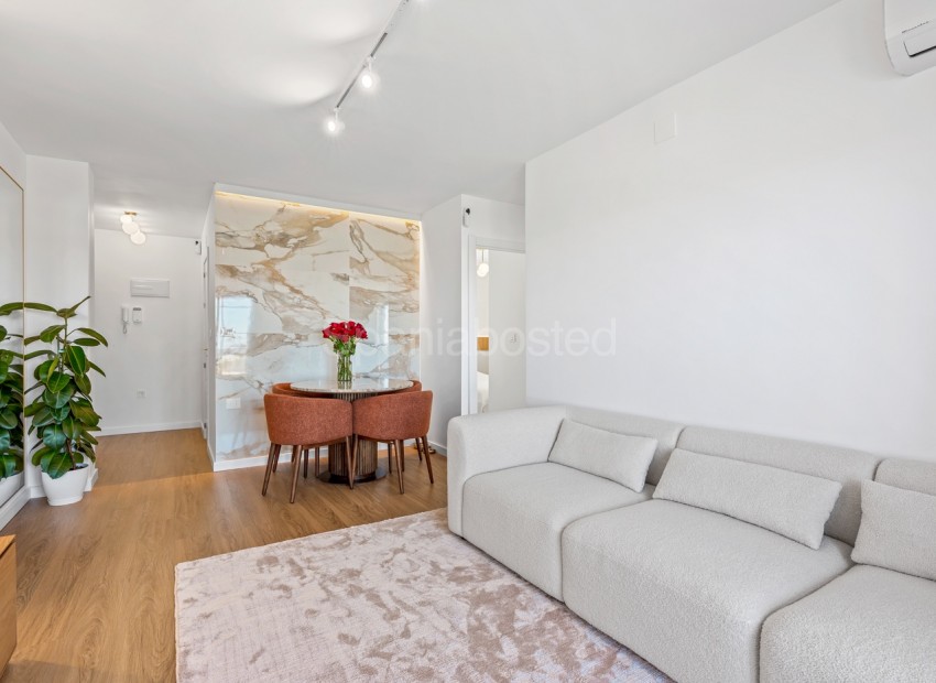 Resale - Apartment -
Orihuela Costa - Punta Prima