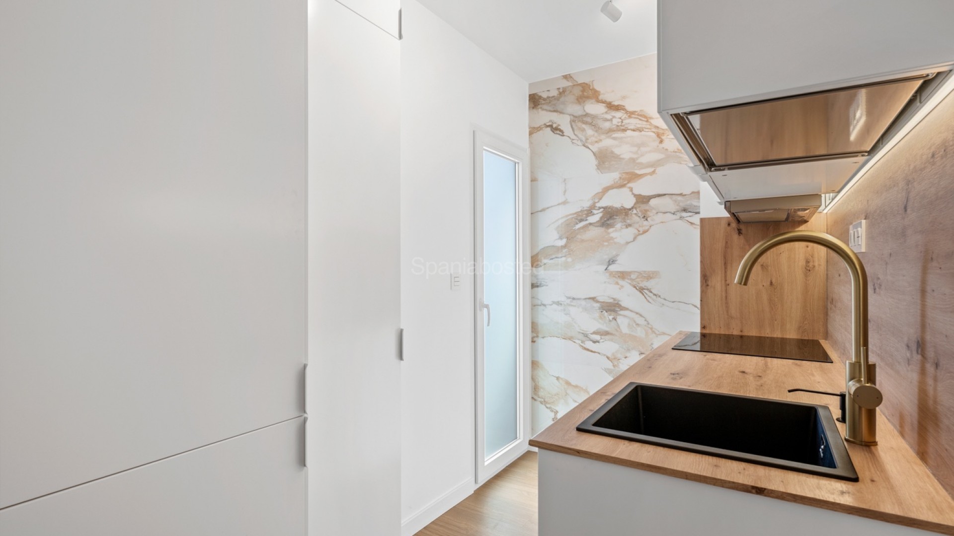 Resale - Apartment -
Orihuela Costa - Punta Prima