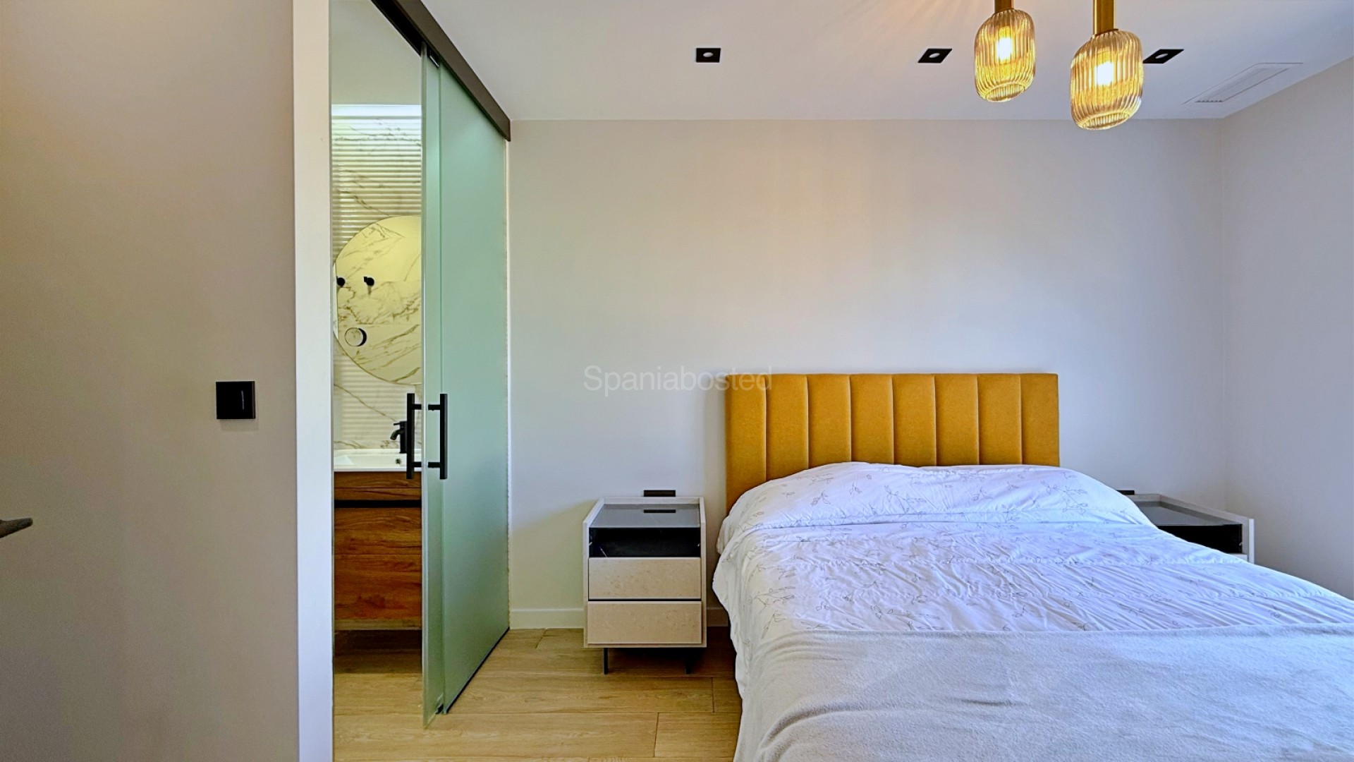 Resale - Apartment -
Orihuela Costa - Punta Prima
