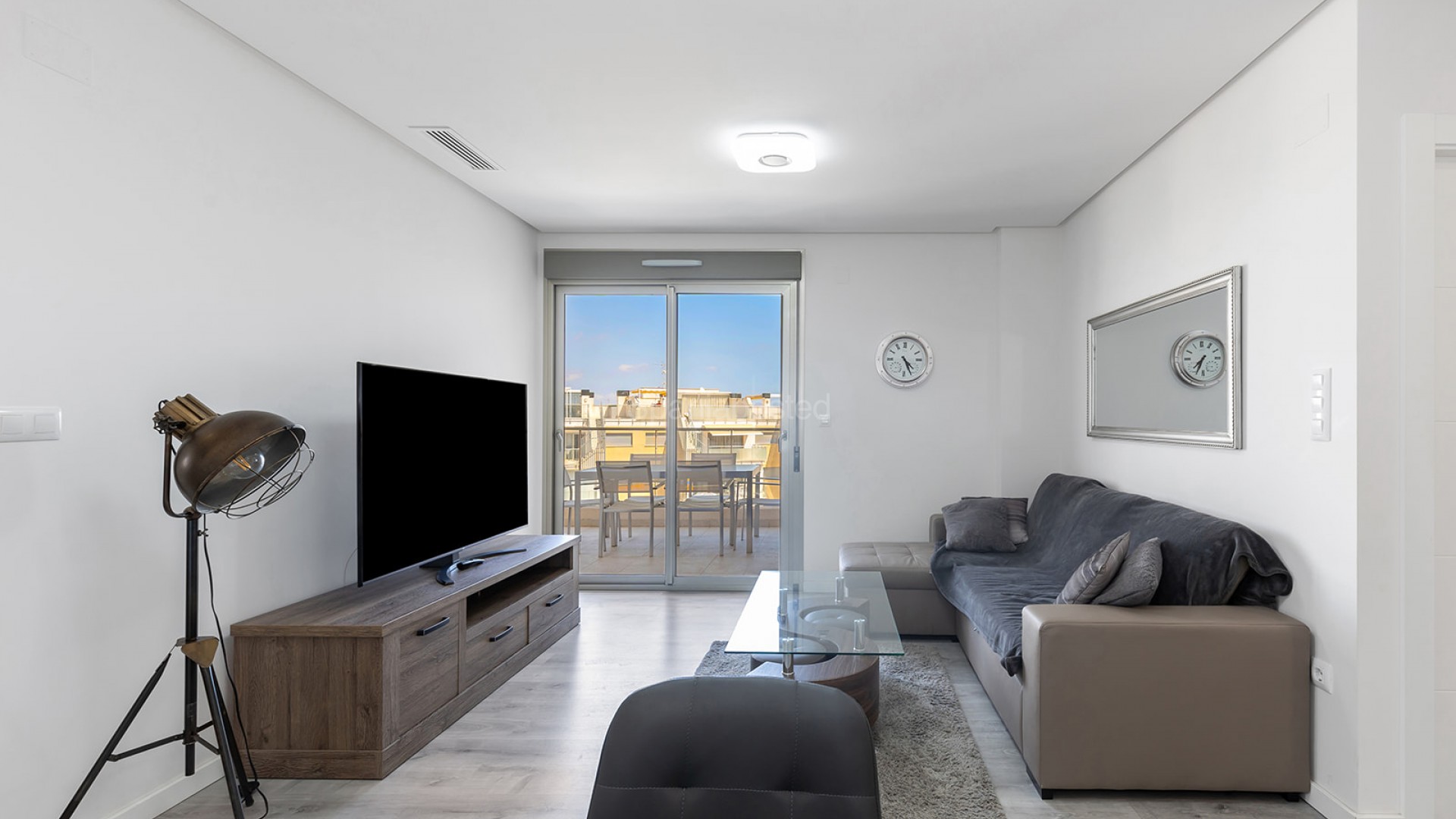 Resale - Apartment -
Orihuela Costa - Villamartin