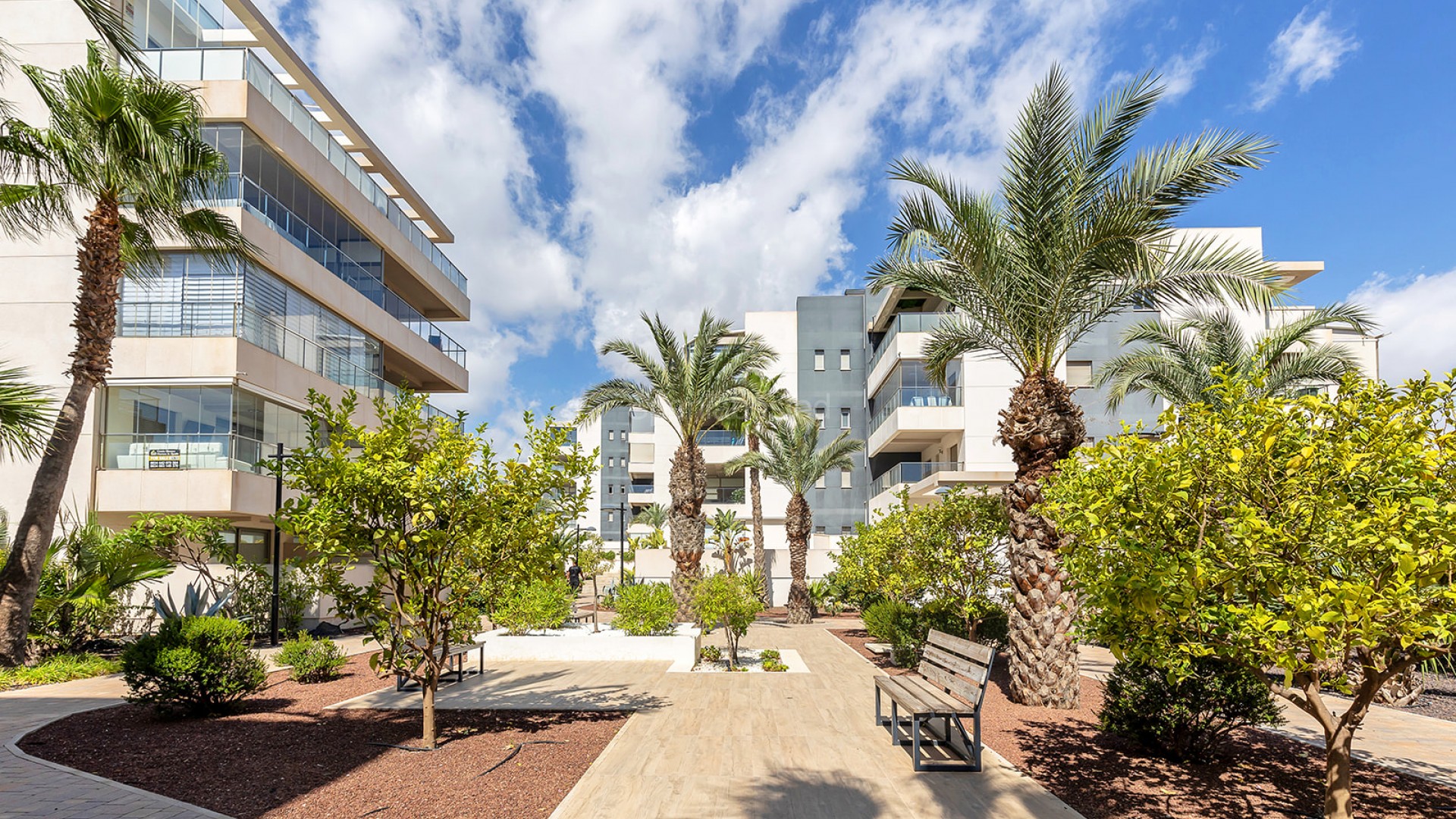 Resale - Apartment -
Orihuela Costa - Villamartin