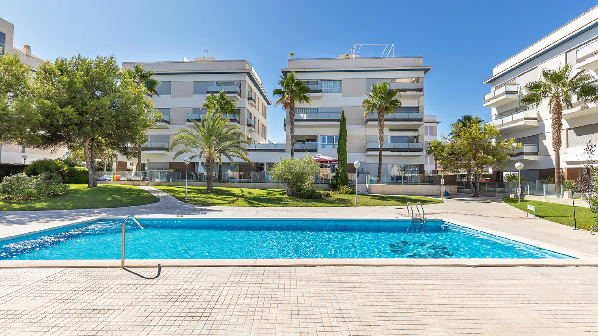 Resale - Apartment -
Orihuela Costa - Villamartin