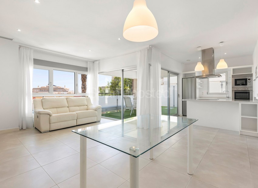 Resale - Apartment -
Orihuela Costa - Villamartin