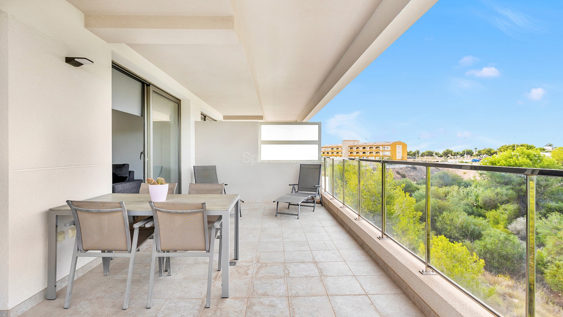 Resale - Apartment -
Orihuela Costa - Villamartin